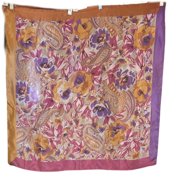 VINTAGE OSCAR de la RENTA SQUARE SILK ABSTRACT PRINT DESIGNER SCARF - Picture 2 of 7